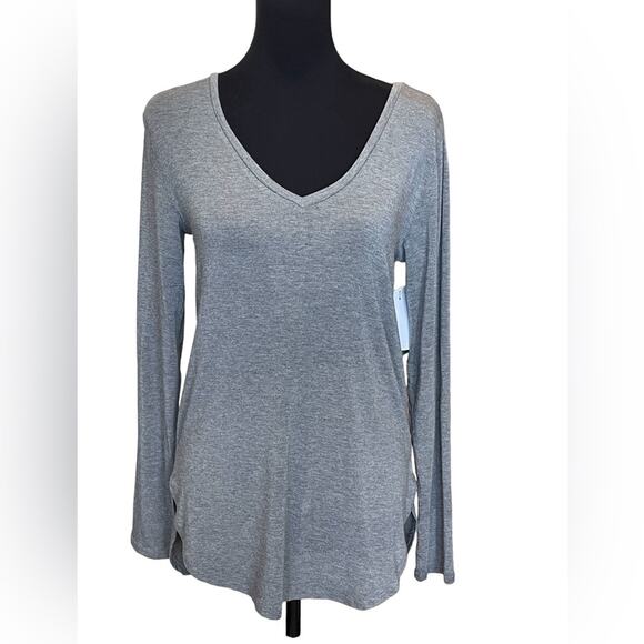 New ~ HALOGEN ~ Tencel  V-Neck Tunic Size Small SOFT~~~ - Picture 1 of 8